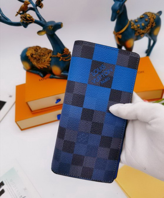 lu wallet-189